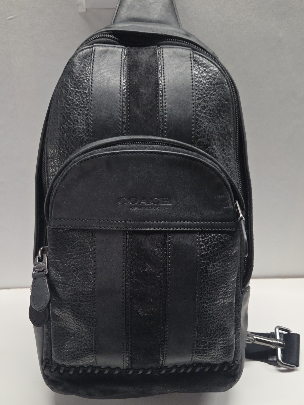 Coach Mens Black Leather Houston Sling Pack With Baseball Stitching